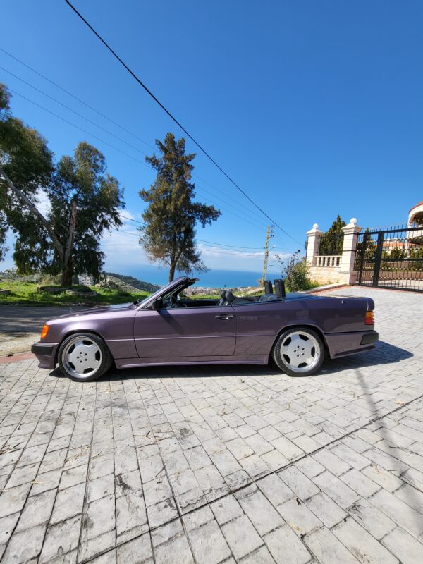 Mercedes-Benz 300CE-24 AMG - Image 5