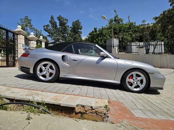 Porsche 996 Turbo - Image 44