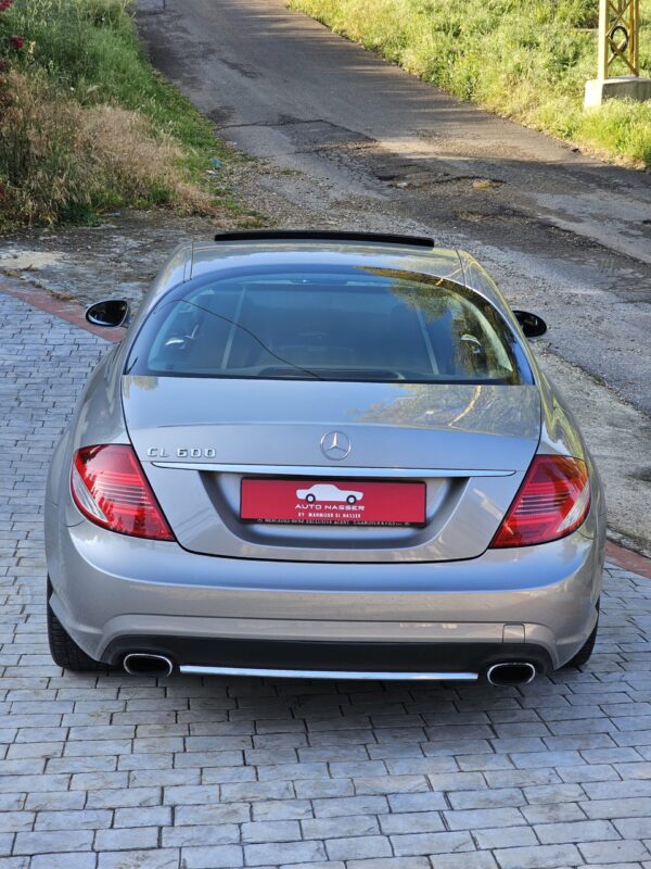 Mercedes-Benz CL600 V12 - Image 10