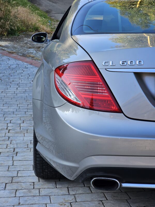 Mercedes-Benz CL600 V12 - Image 13