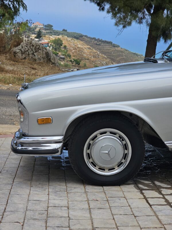 Mercedes-Benz 280SE LOW GRILLE - Image 10